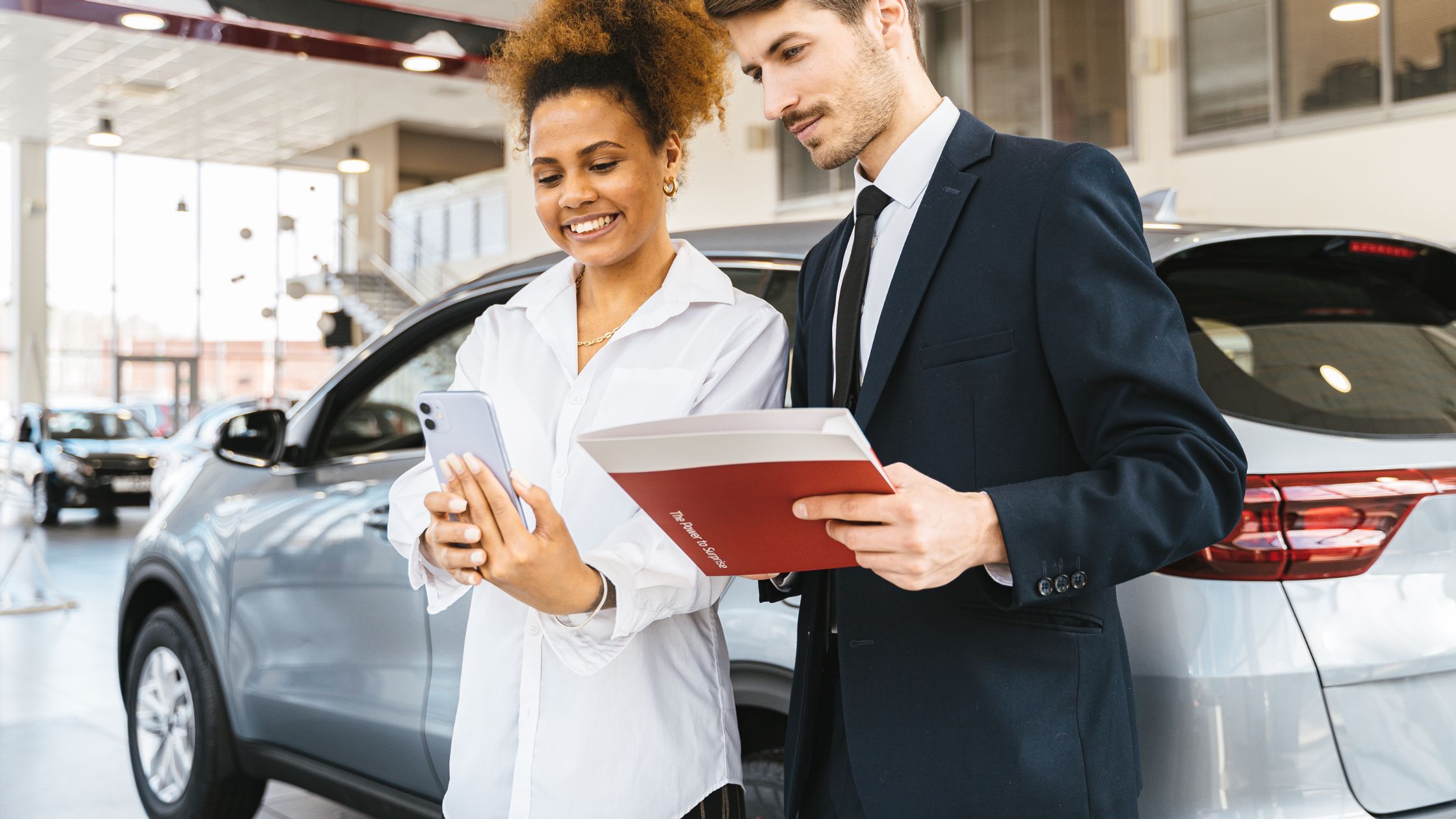 lady selling her car