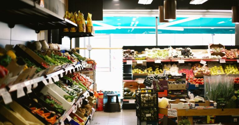 30 Tips to Reduce the Grocery Bill – How to Save Money on Groceries